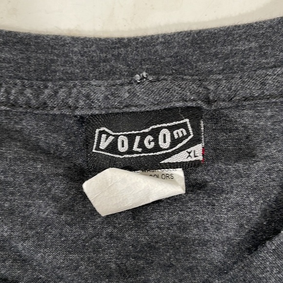 VOLCOM Stone Logo Dark Gray Men’s Short Sleeves Graphic Tee T-Shirt Size XL - Picture 4 of 6